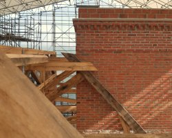 Réplique à l'identique de briques pour les souches de cheminées du château de Méréville.